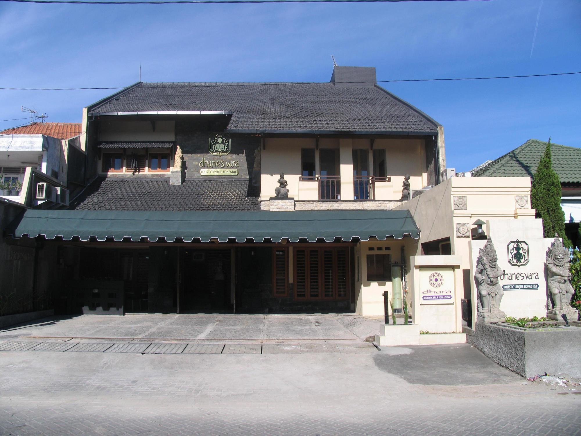 Dhanesvara Holistic Unique Homestay Wonotjolo Exteriér fotografie