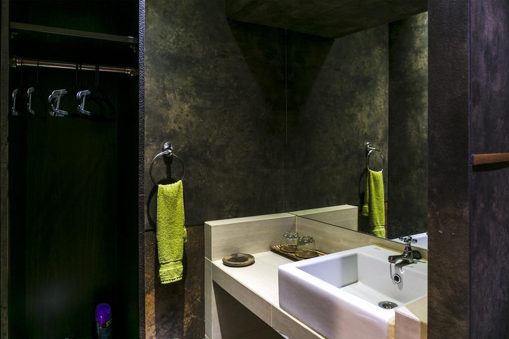 Dhanesvara Holistic Unique Homestay Wonotjolo Exteriér fotografie