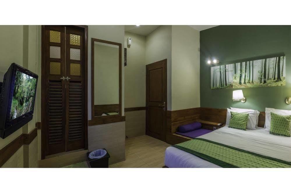 Dhanesvara Holistic Unique Homestay Wonotjolo Exteriér fotografie