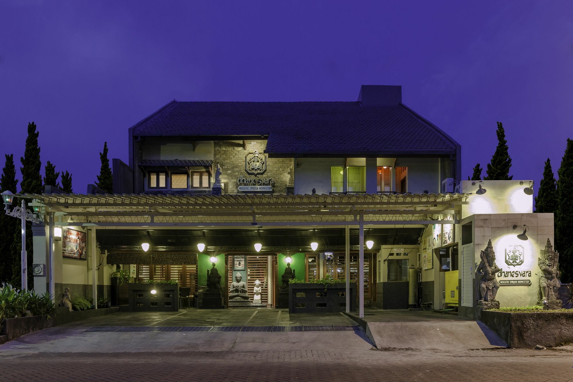 Dhanesvara Holistic Unique Homestay Wonotjolo Exteriér fotografie