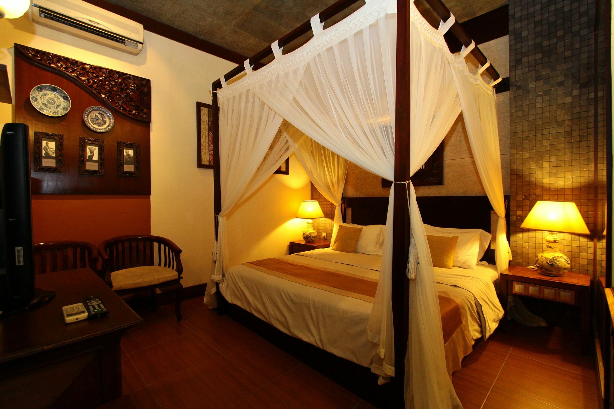 Dhanesvara Holistic Unique Homestay Wonotjolo Exteriér fotografie
